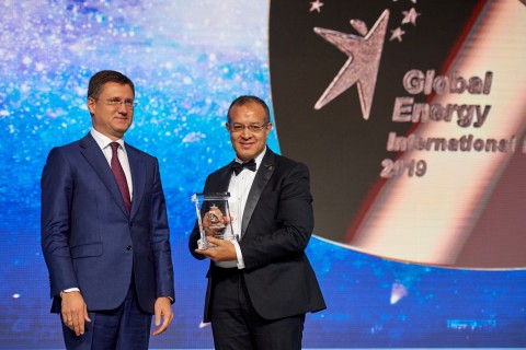 Александр Новак вручил Международную энергетическую премию «Глобальная энергия»