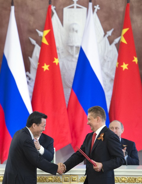 «Газпром» и CNPC подписали Соглашение об основных условиях поставок газа по «западному» маршруту