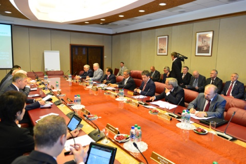 Состоялось заседание Совета директоров "Татнефти" в новом утвержденном составе