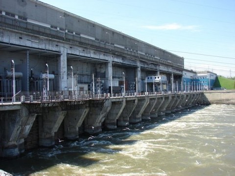 Новосибирская ГЭС увеличит расходы воды в нижний бьеф