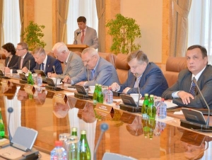 Совет директоров ОАО "Татнефть" подвел итоги первого полугодия 2013 года