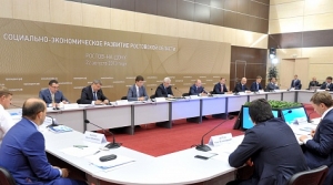 Министр Александр Новак посетил Ростовскую область и принял участие в совещании о социально-экономическом развитии региона